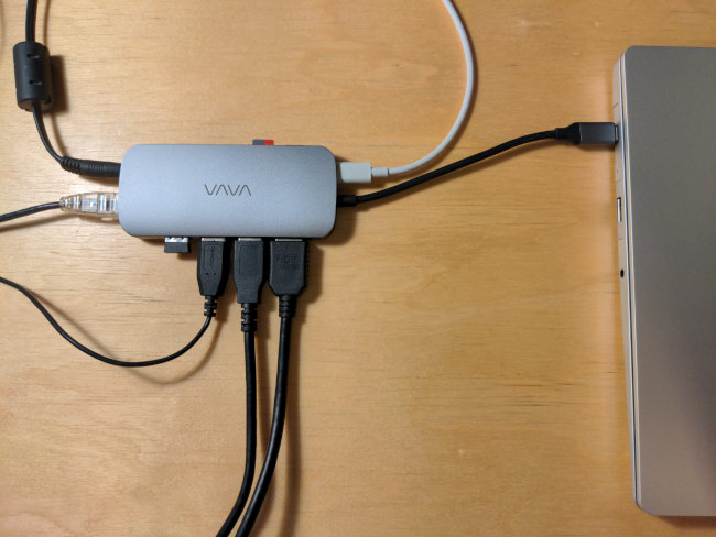 USB-C port replicator